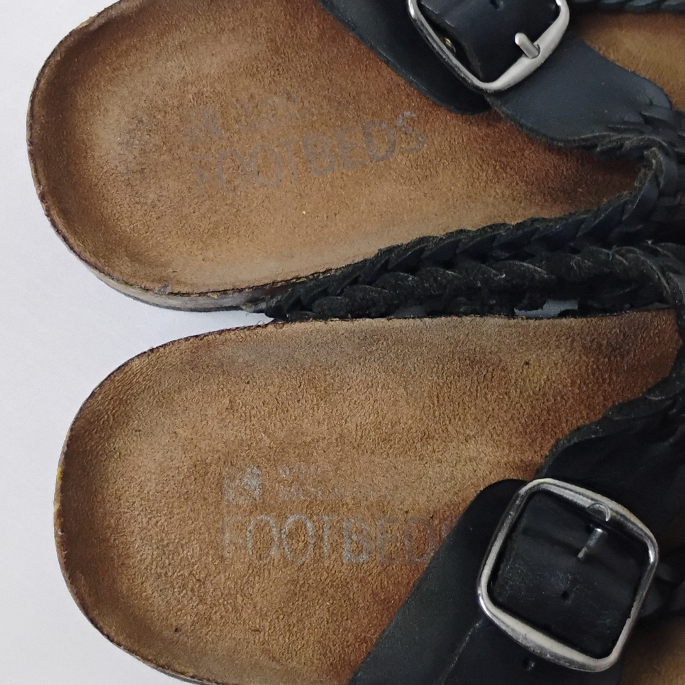 Women's 7.5 White Mountain Hayleigh Strappy Black Braided Leather Buckle Sandals - Picture 10 of 15